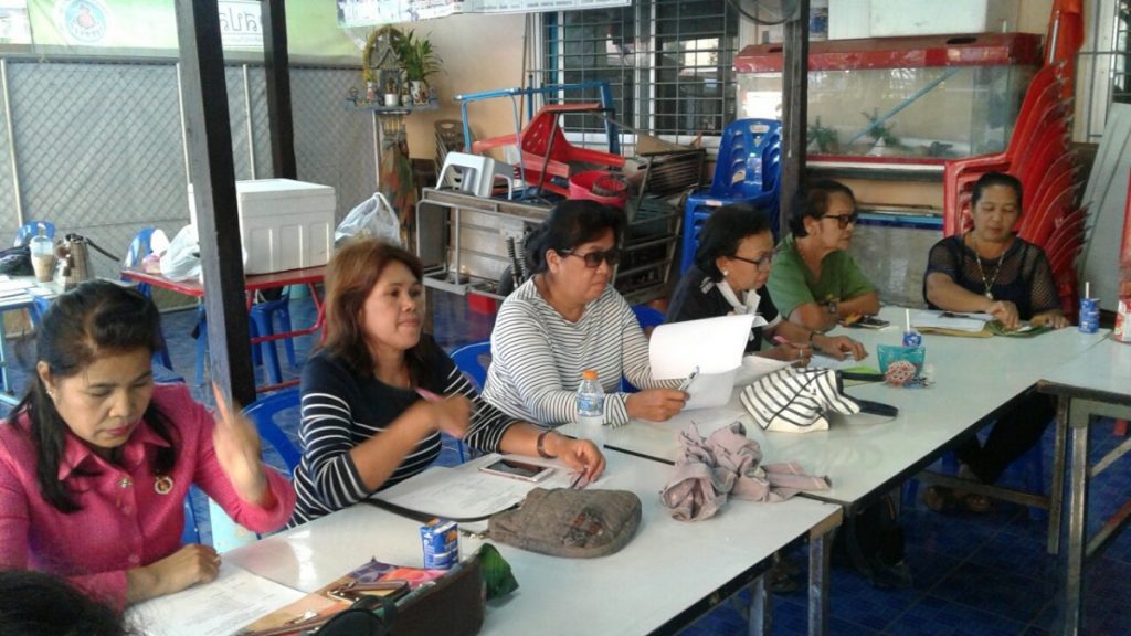 ประชุมคณะกรรมการชุมชนบ้านคอหงส์ 1-6