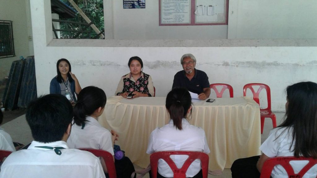 การลงพื้นที่ของนศ.แพทย์มอ.ปี 3 ร่วมกับชุมชนบ้านปลักธง ในการจัดเก็บข้อมูลเพื่ิอทำแผนสุขภาพชุมชน