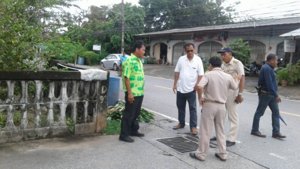 ลงพื้นที่ดูในเรื่องป้องกันน้ำท่วม